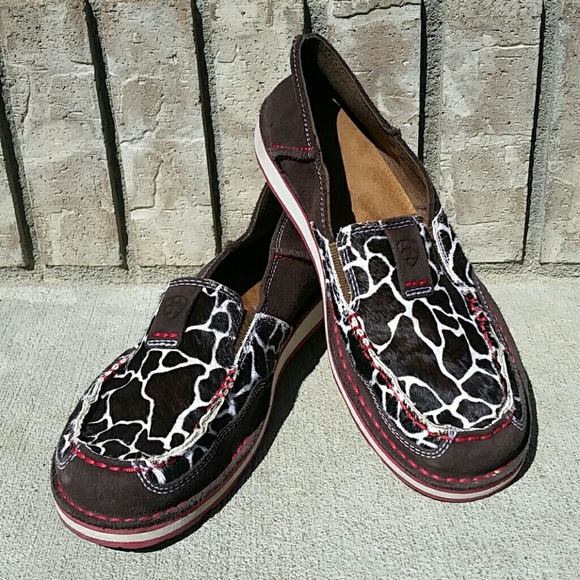 ariat giraffe cruiser